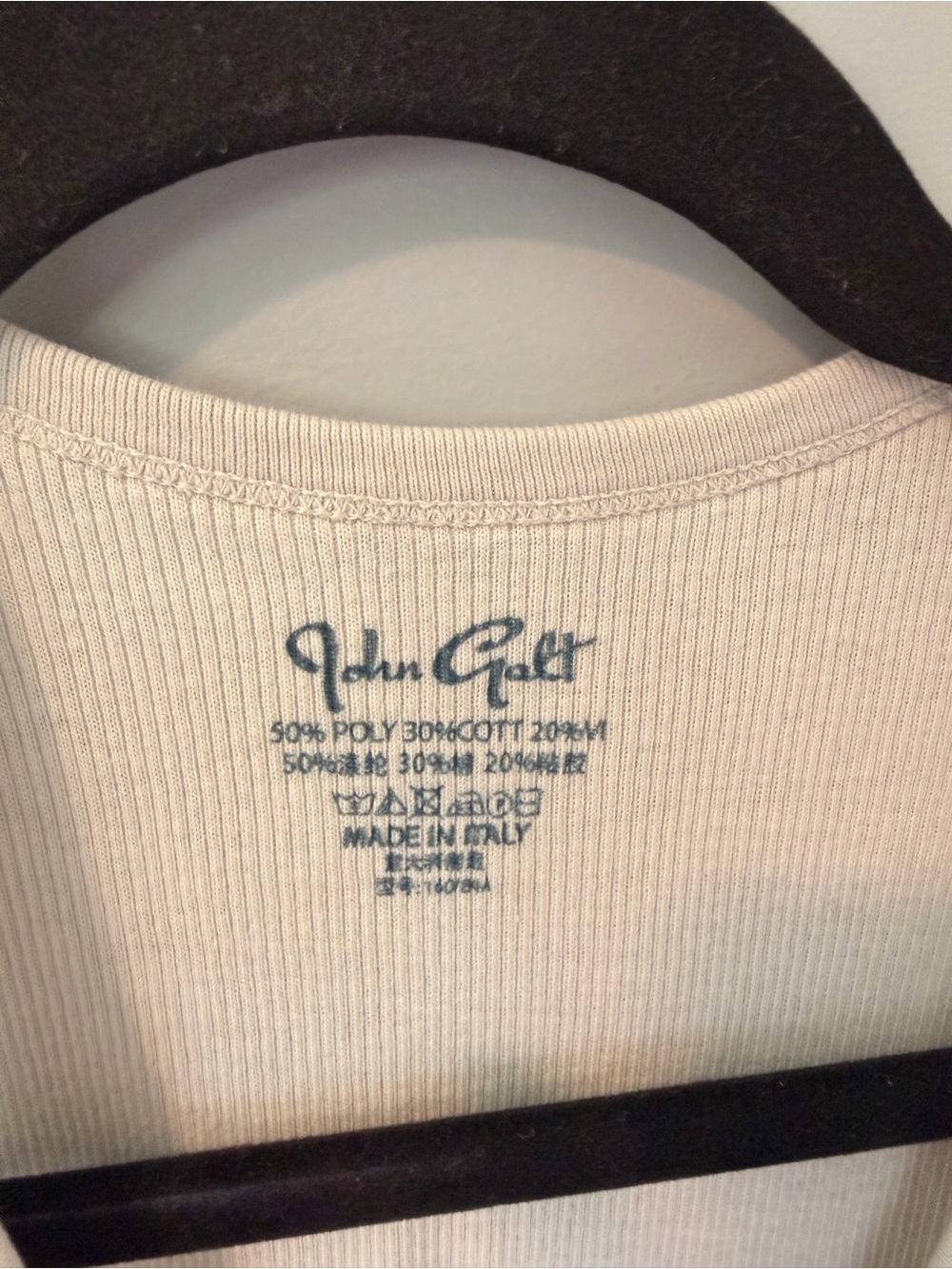 Brandy Melville Graphic Tank - Picture 5 of 5